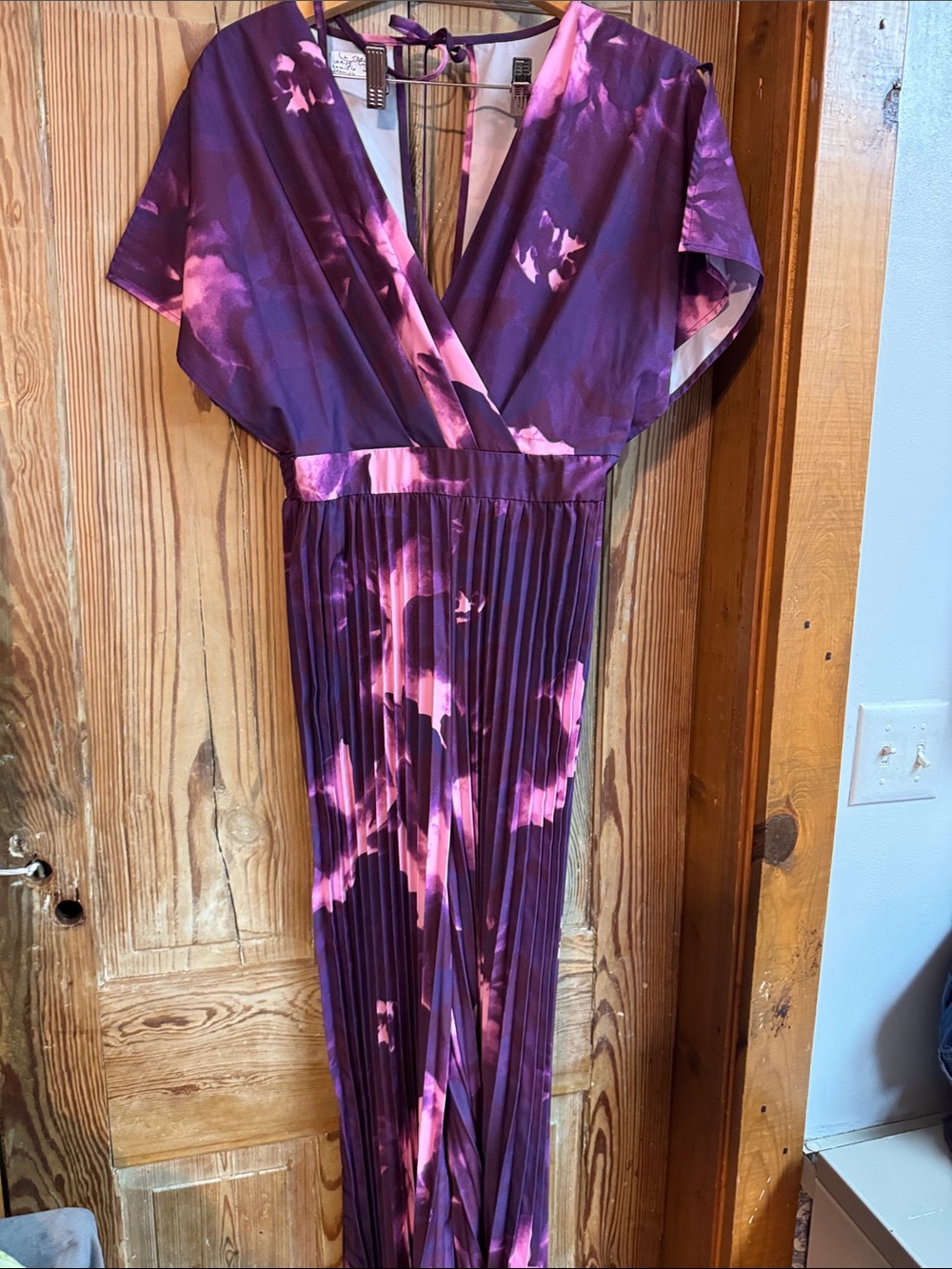 Large SHEIN V-Neck Purple Floral Pleated jumper.